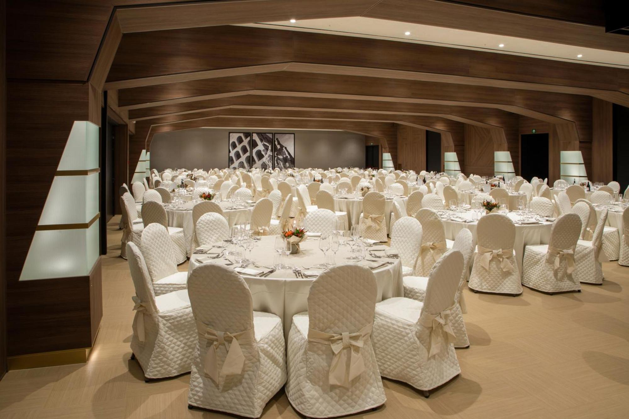 Shangri-la By Omnia Roma