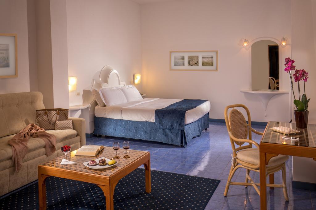 Hotel Shangri-la By Omnia Roma