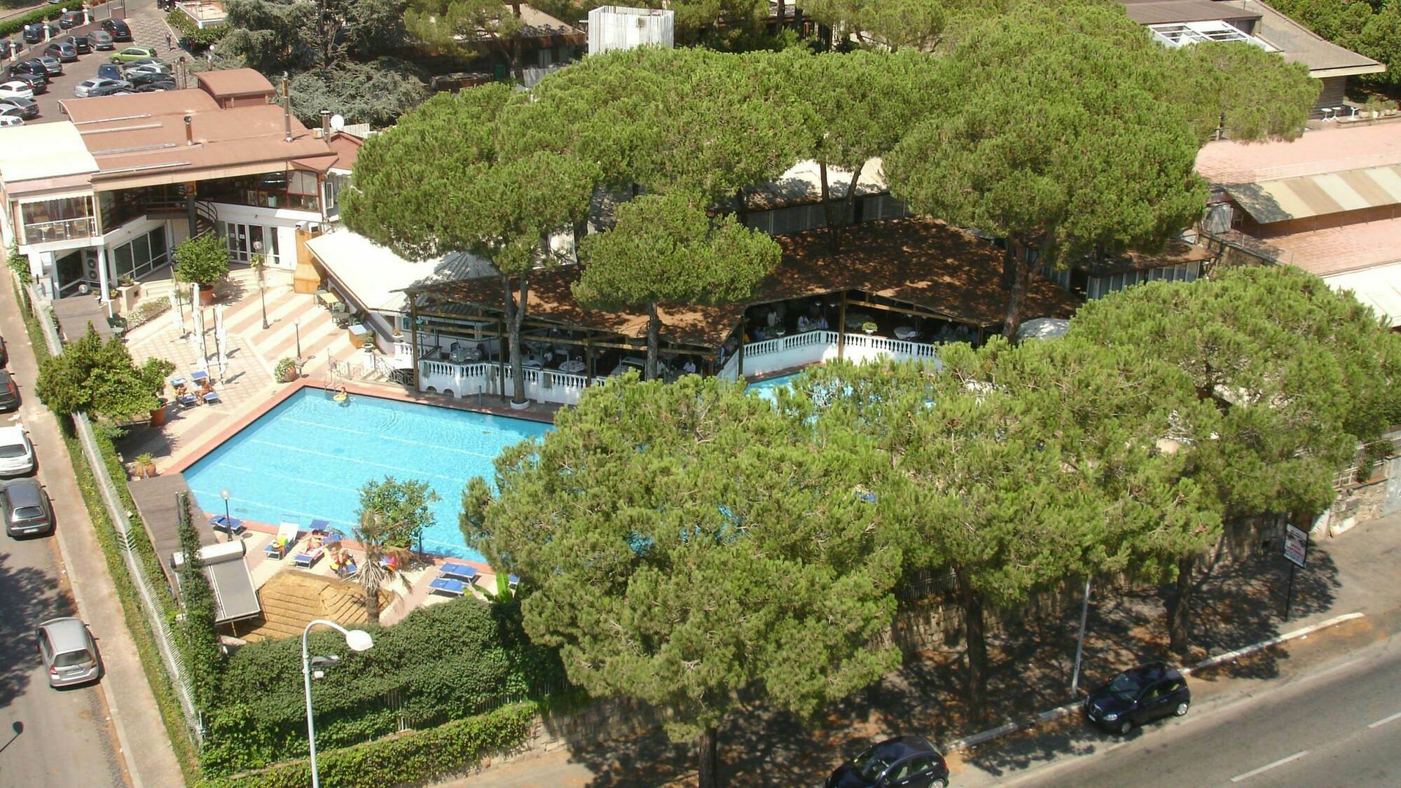 Shangri-la By Omnia Hotel
